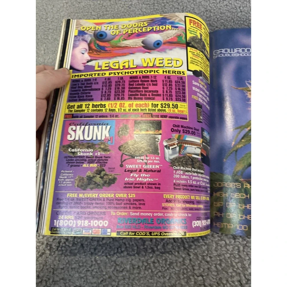 HIGH TIMES Magazine OCTOBER‎ 2000 #302 HALLOWEEN SPECIAL ISSUE
